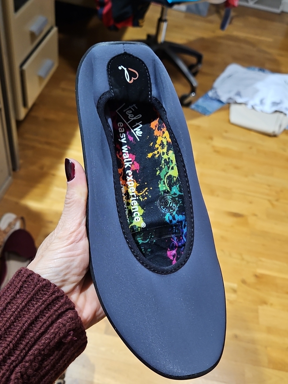 Navy Blue Arcopedico Lolita ballet flats feature a flexible synthetic upper